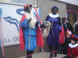 klik hier op om de foto tevergroten 